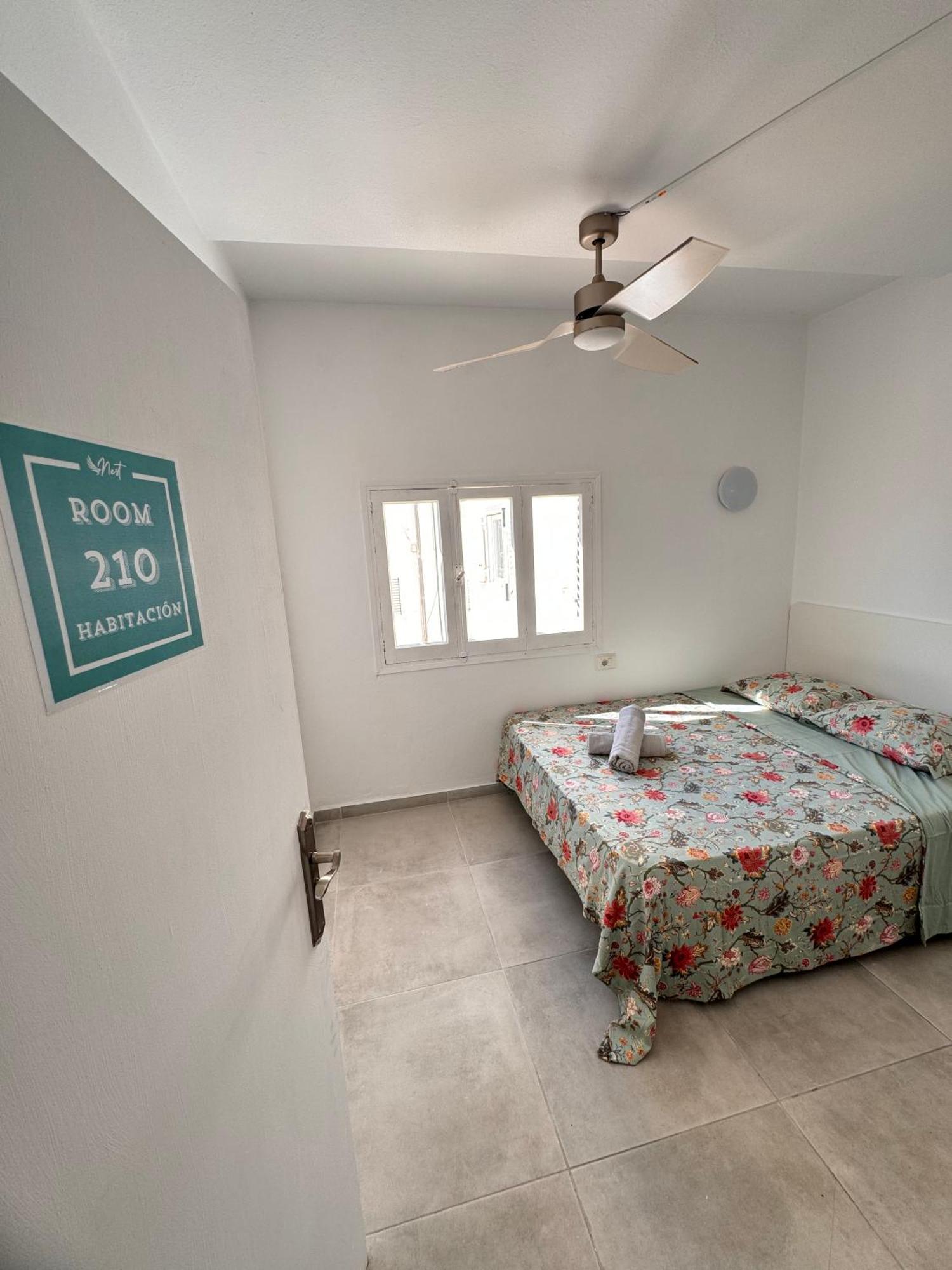 Hostal Cisne Hotel San Antonio  Kültér fotó